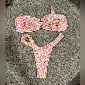 Kulanis Kinis bikini